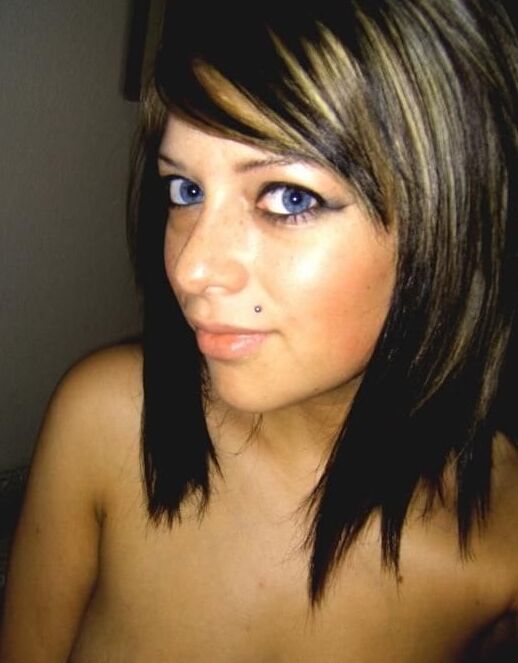 Hot Amatuer exs Exposed, which would you fuck?