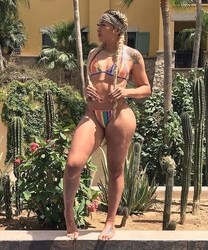 Sexy Hooper