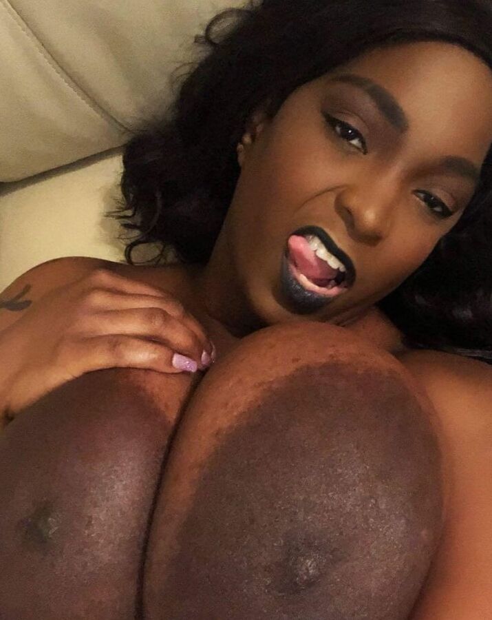 Ebony Titty Goddesses