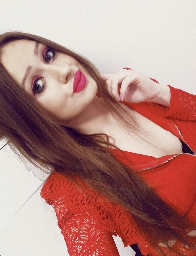 Polonaise chaude et serrée, bas, collants, selfie, talons hauts