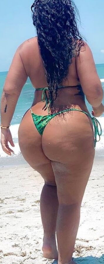 Sexy thong ass bootys
