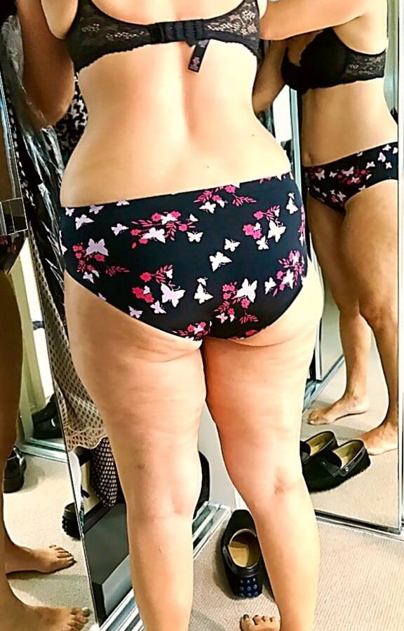 THE EVER CHANGING BODY OF EKATERINI MILF