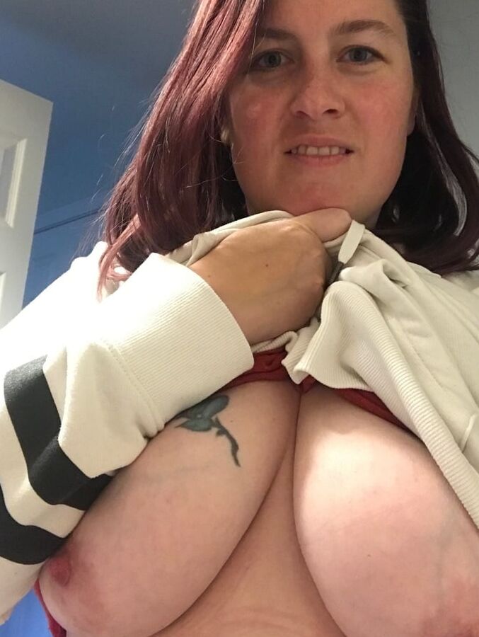 Selfie Amateur Big Tits! - !
