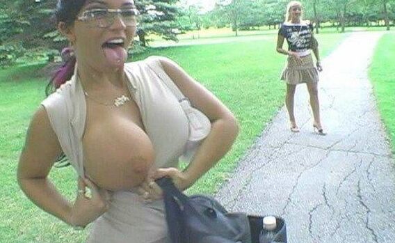 nudity public exibe mix