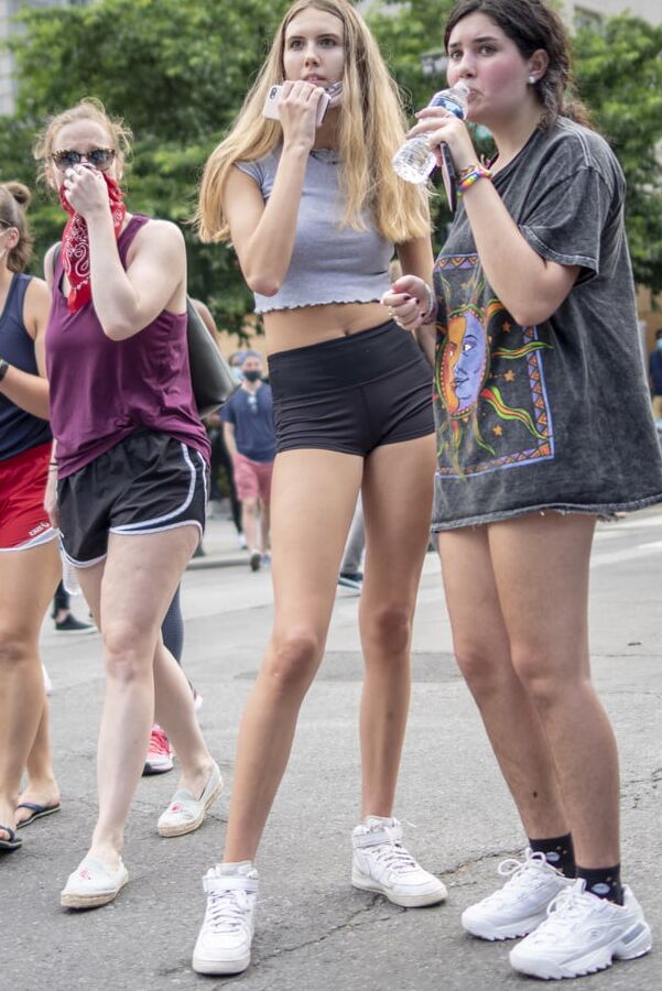 Lovely Legs For You