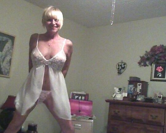 older mom sexy