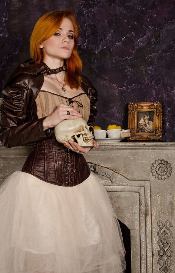 That skull had a tongue in it and could sing once