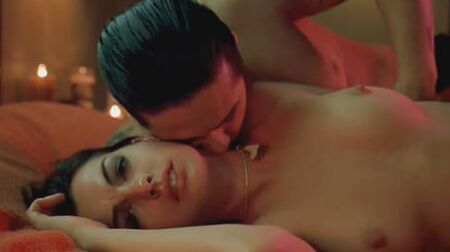 Anne hathaway nude