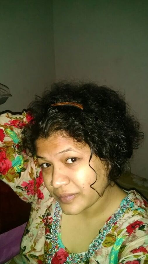 Sadia Khan Yusufzai karachi hot