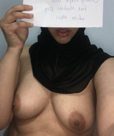 Tudung Mini Bondage