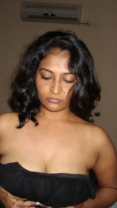 Sandhya, hardcore homely wife desi indian