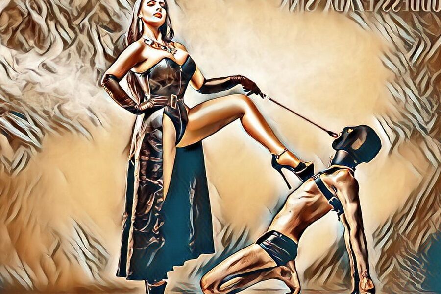 Mistress Ezada Sinn