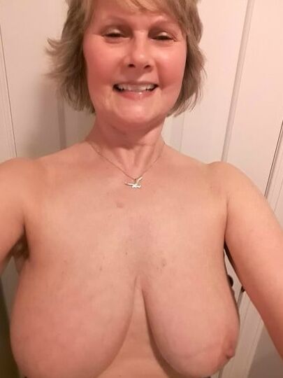 Milf Jeannie