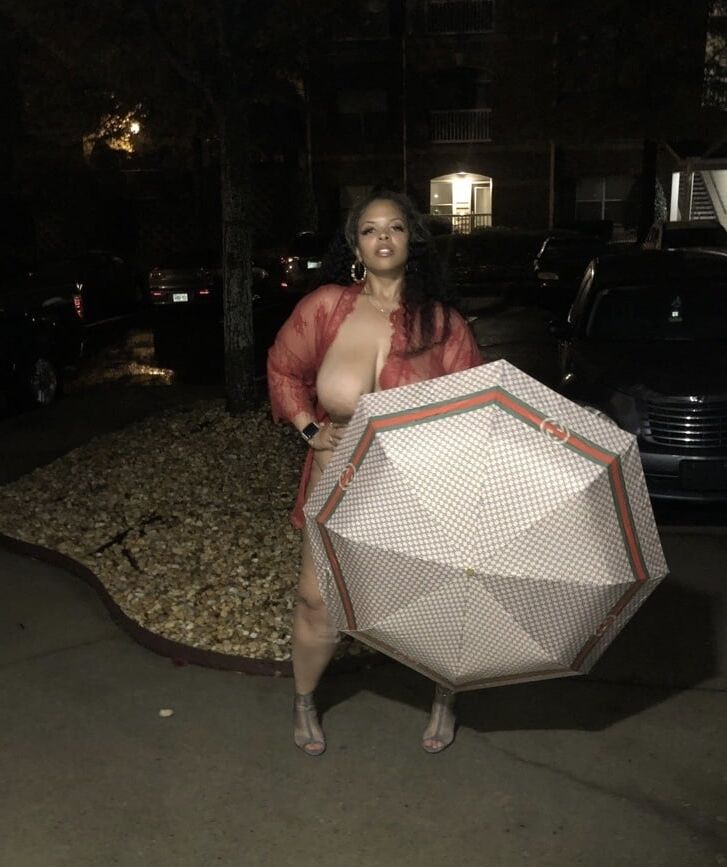 Big Tits Lightskin Ebony BBW