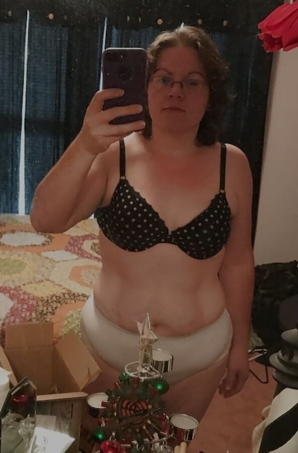 Leeann A ()