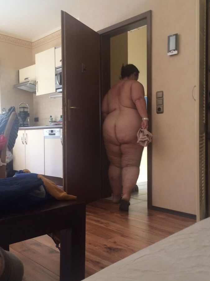 Wife nudes