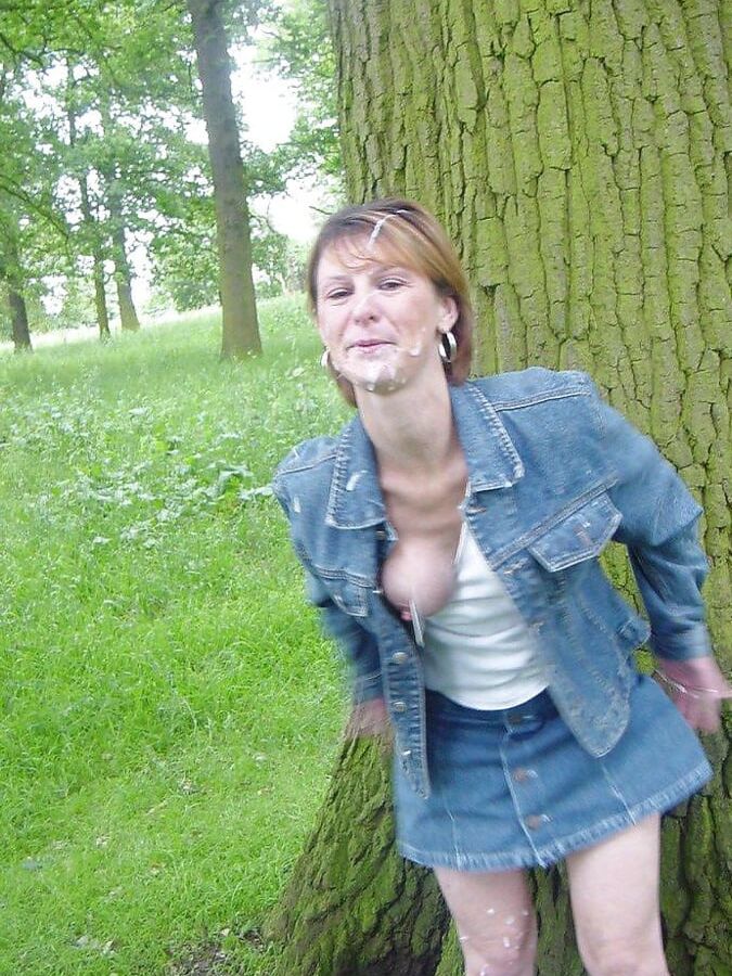 Dee - Aamteur Facial by THAT tree!