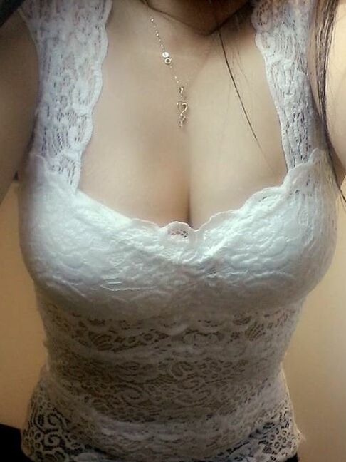 Thai widow, she needs someone