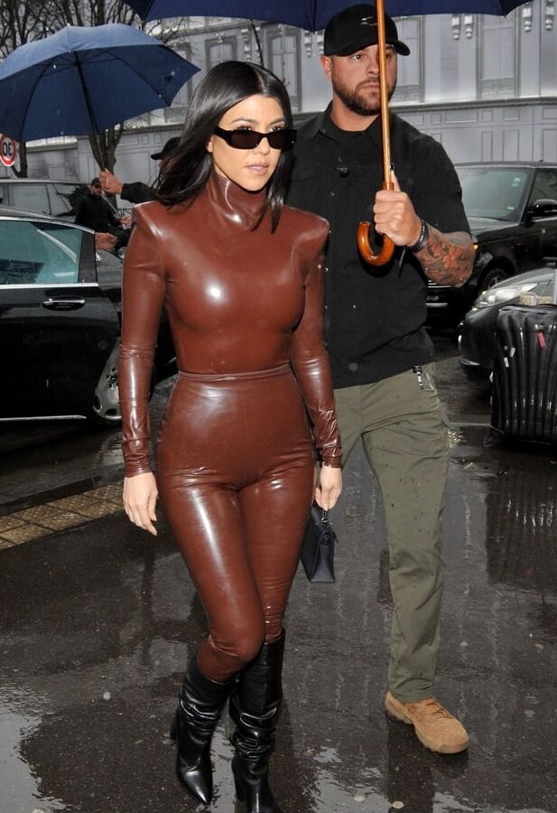 Kim and Kourtney in Latex