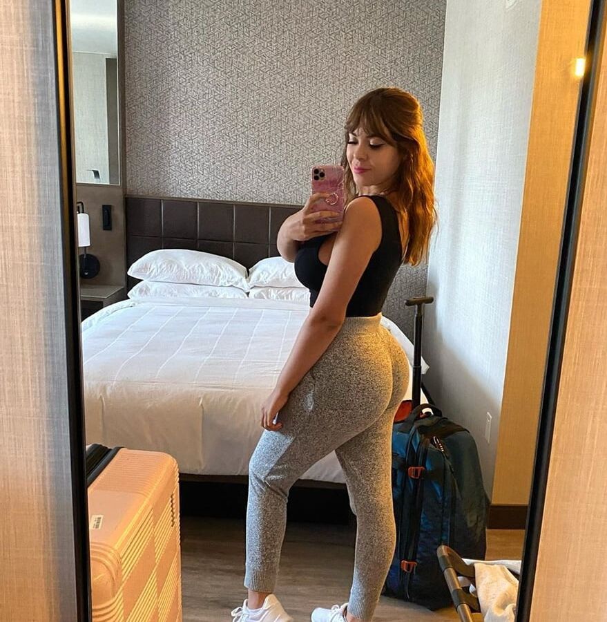On Instagram- danyancatsq