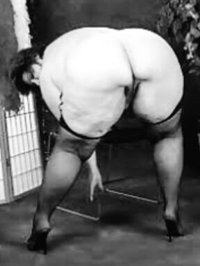 Curvy black and white photos