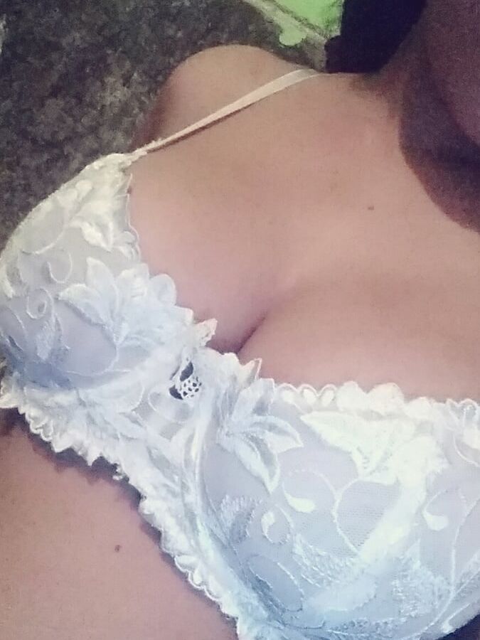 Sri Lankan Girl Friend