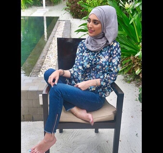 Turbanli Seksi Bacak coraplar turban hijab dolgun dul evli