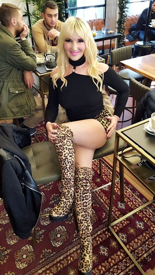 Greek Slutty MILF from Social Media : M.X. vol