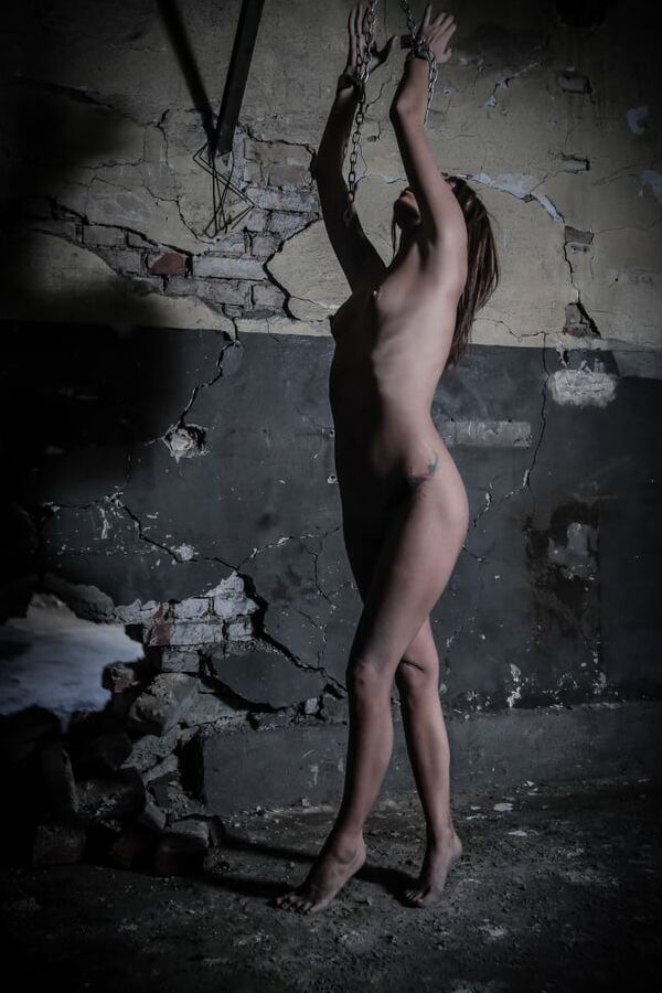 Luna in the gulag isolation cell
