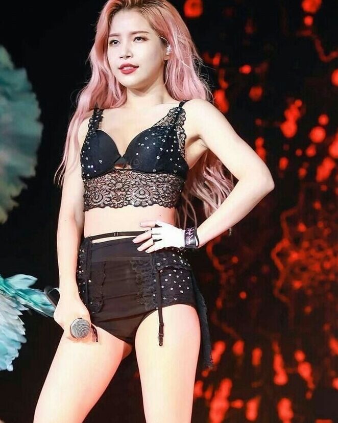 Mamamoo hot photo