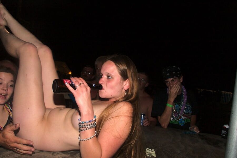 women love pussy too!