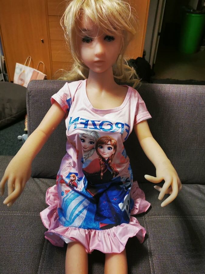 CM WM Sex Dolls in Frozen dress
