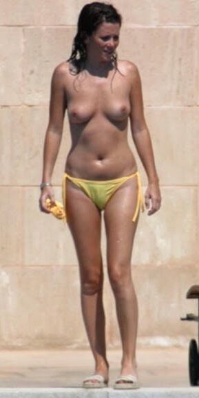 Anna Friel