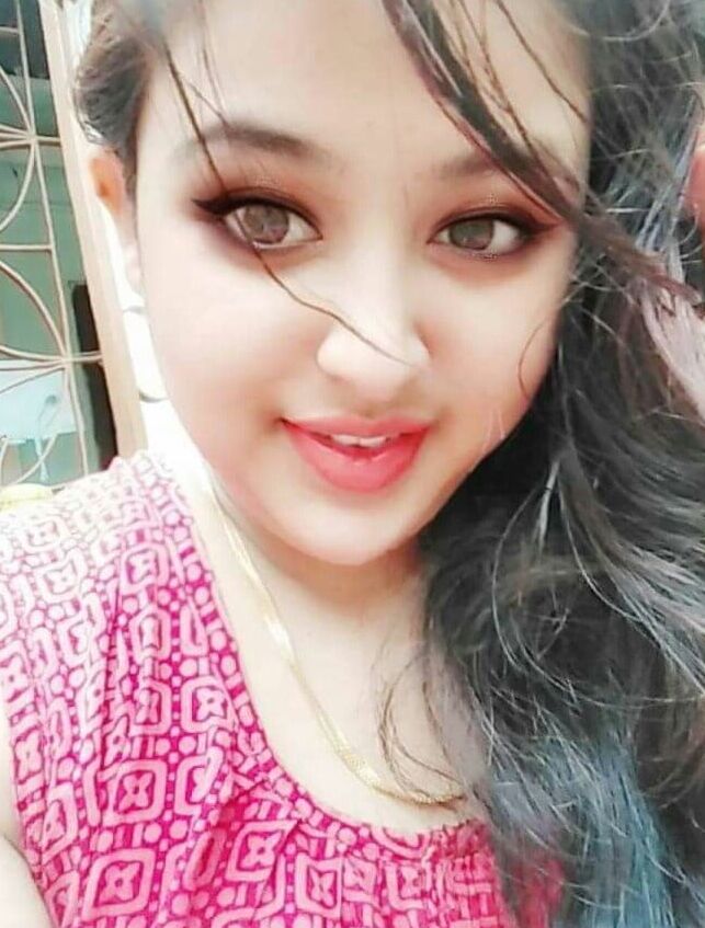 Hot girl alivia