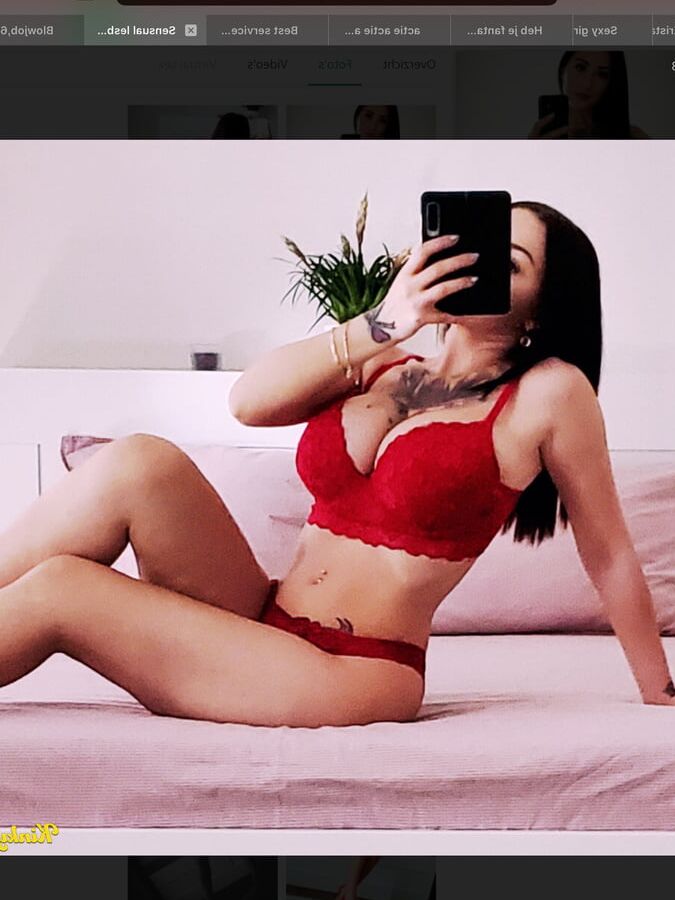 kinky collection F