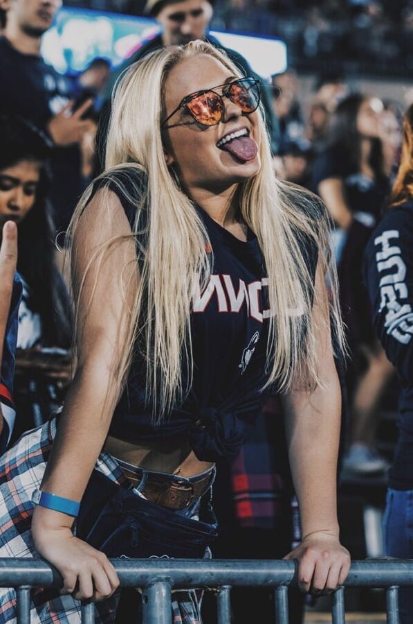 UCONN &; Girl Amanda