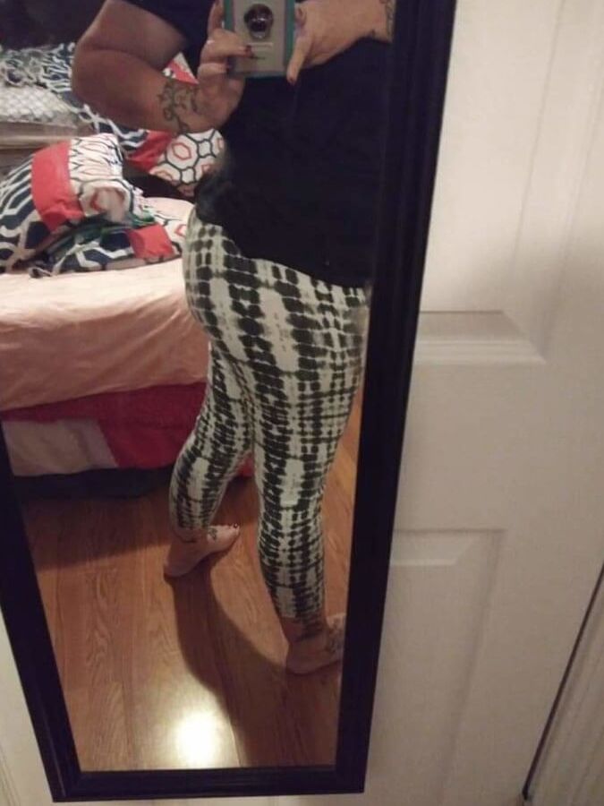 Thick granny named Stephanie Imma fuck soon