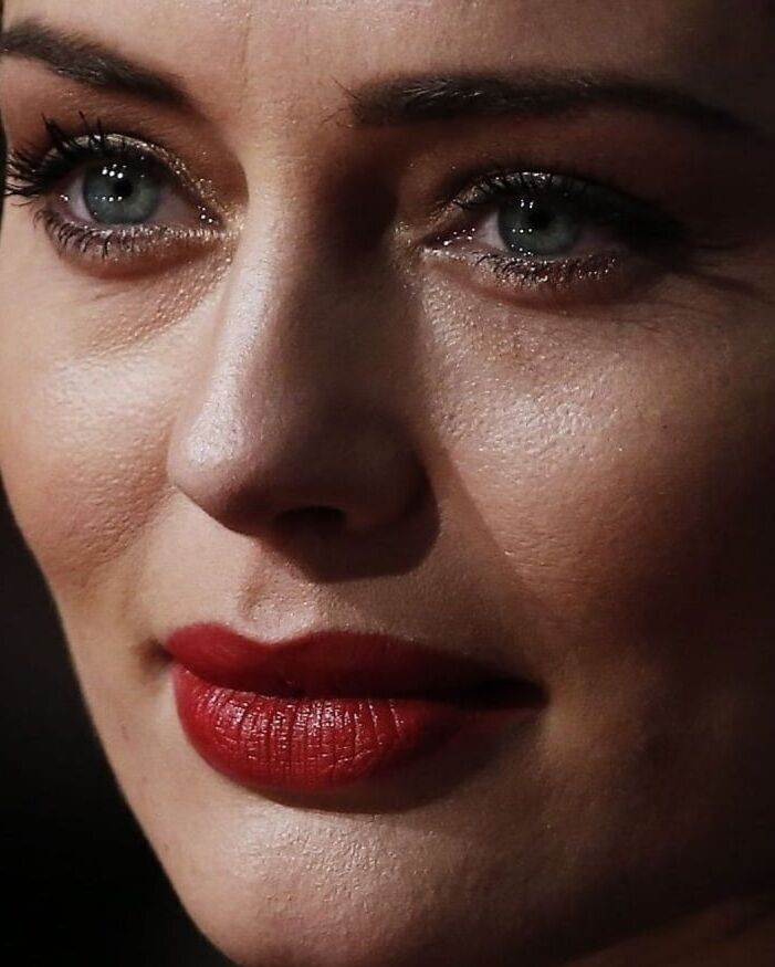 LAURA HADDOCK