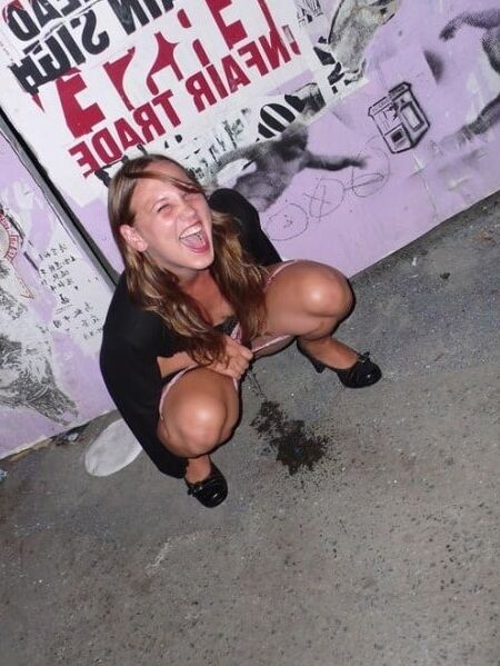 ladies pissing outside and in