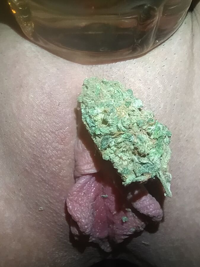 Pussy Ganja Weed