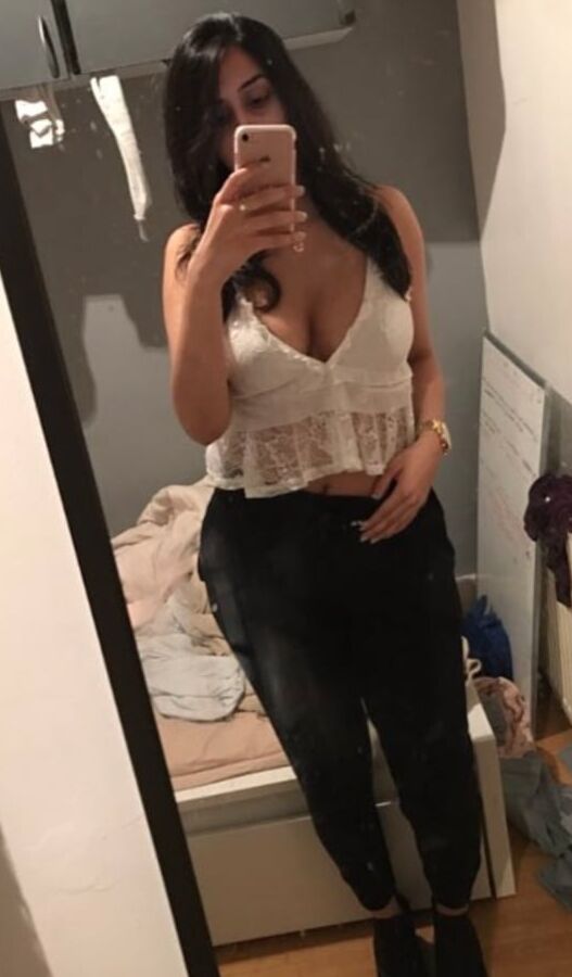 Sexy Punjabi Sikh Big boob Slut