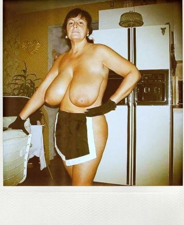 Vintage Polaroid BBWs and Plumpers