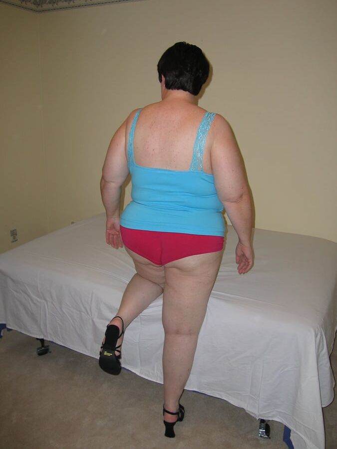 Big Mature Tits and Fat Ass
