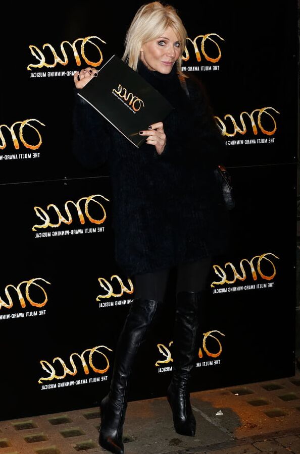 Female Celebrity - Michelle Collins