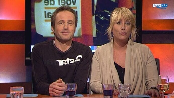 Carrie Ten Napel &amp; Leonie Ter Braak - RTV OOST