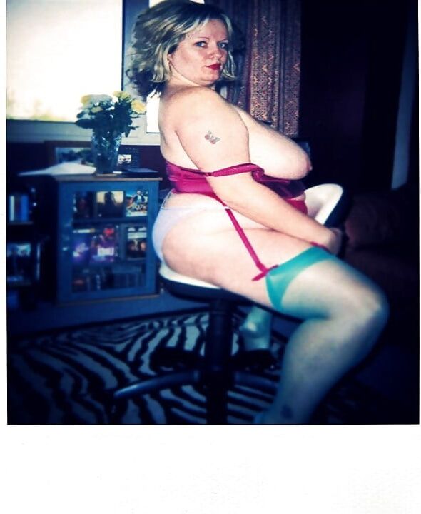 Vintage Polaroid BBWs and Plumpers