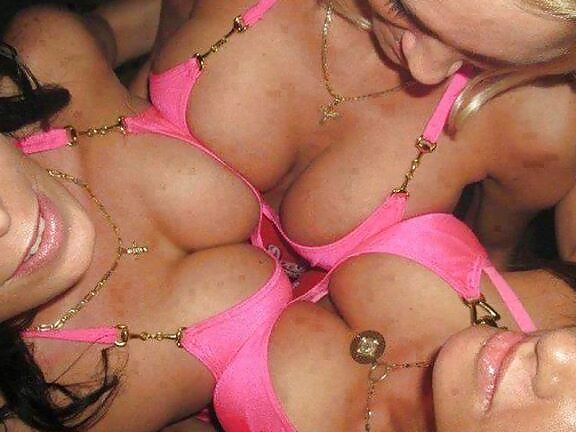 Brunette Babes