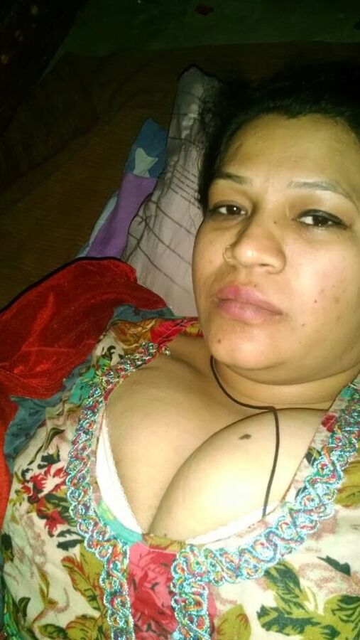 Sadia Khan Yusufzai karachi hot