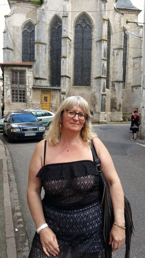 Sexy as fuck Chunky GILF Slut