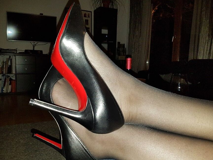 Nylon-Ehestute Sarah